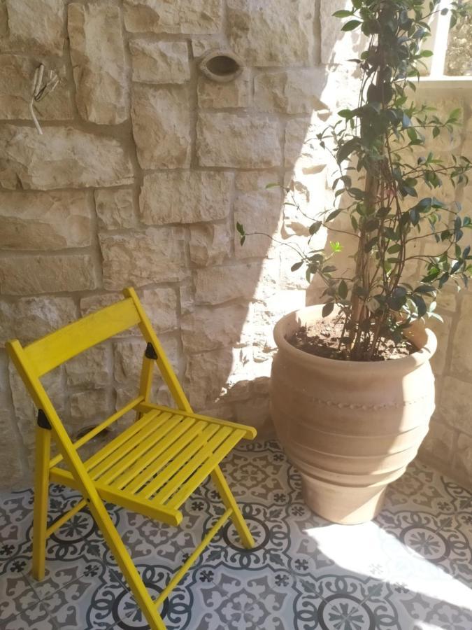Chrisanthi Appartement *